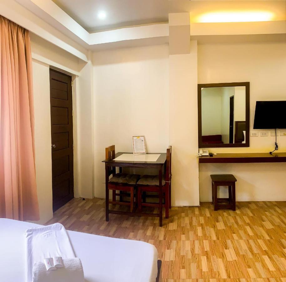 Jurias Garden Hotel Эль-Нидо Экстерьер фото
