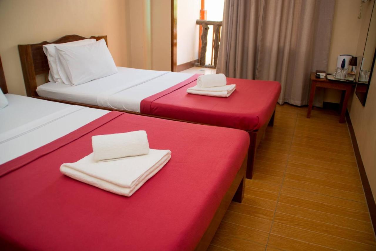 Jurias Garden Hotel Эль-Нидо Экстерьер фото