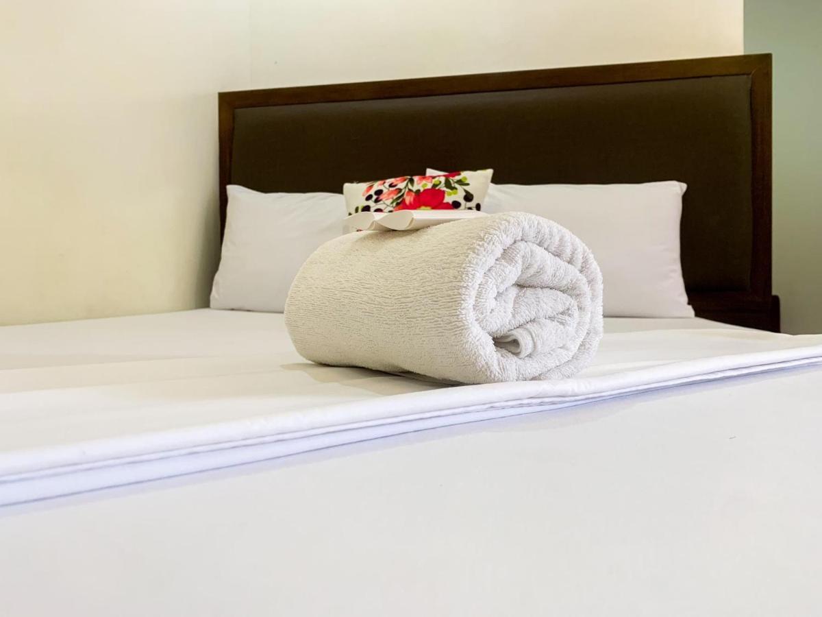 Jurias Garden Hotel Эль-Нидо Экстерьер фото
