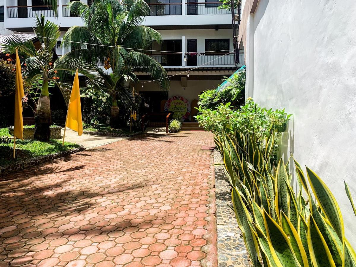 Jurias Garden Hotel Эль-Нидо Экстерьер фото