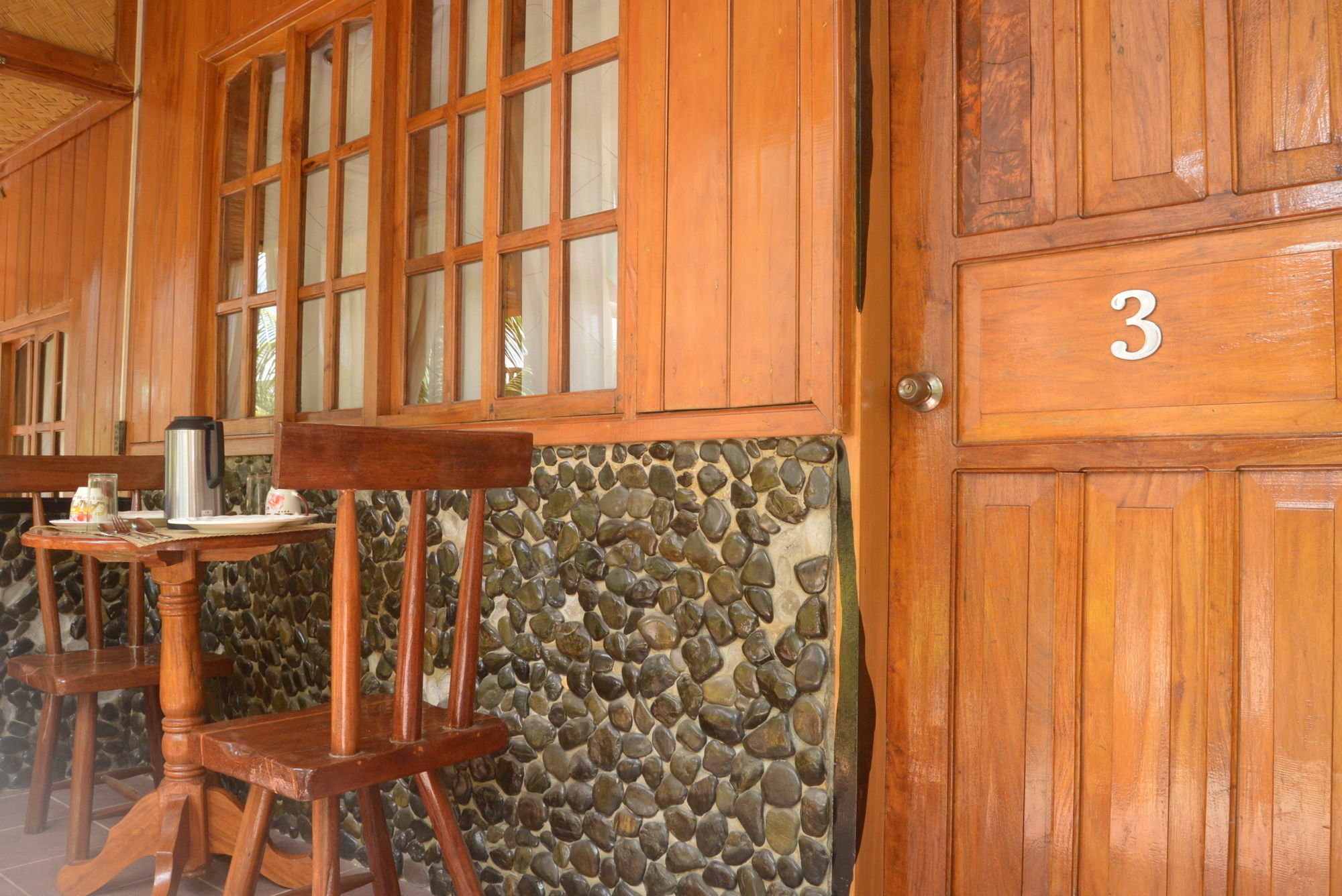 Jurias Garden Hotel Эль-Нидо Экстерьер фото